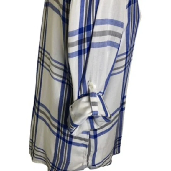 NWOT Hester & Orchard Plaid Button Front Roll Up Tabbed Sleeve Shirt Size M - Picture 4 of 11